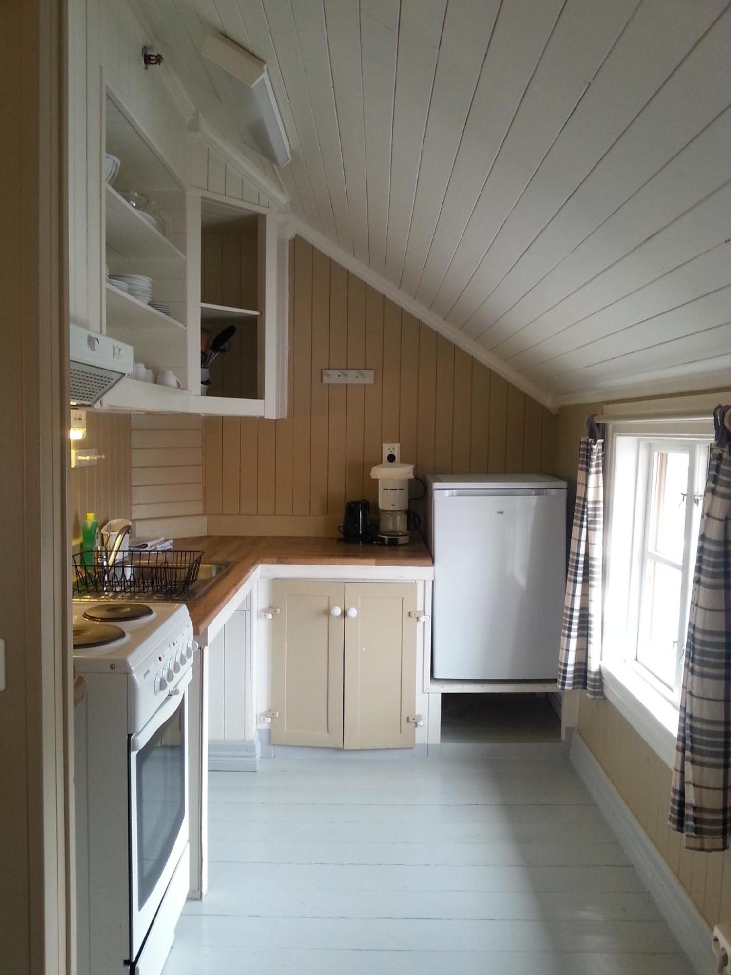 Apartamento Tyskhella Rorbuer Kabelvåg Exterior foto